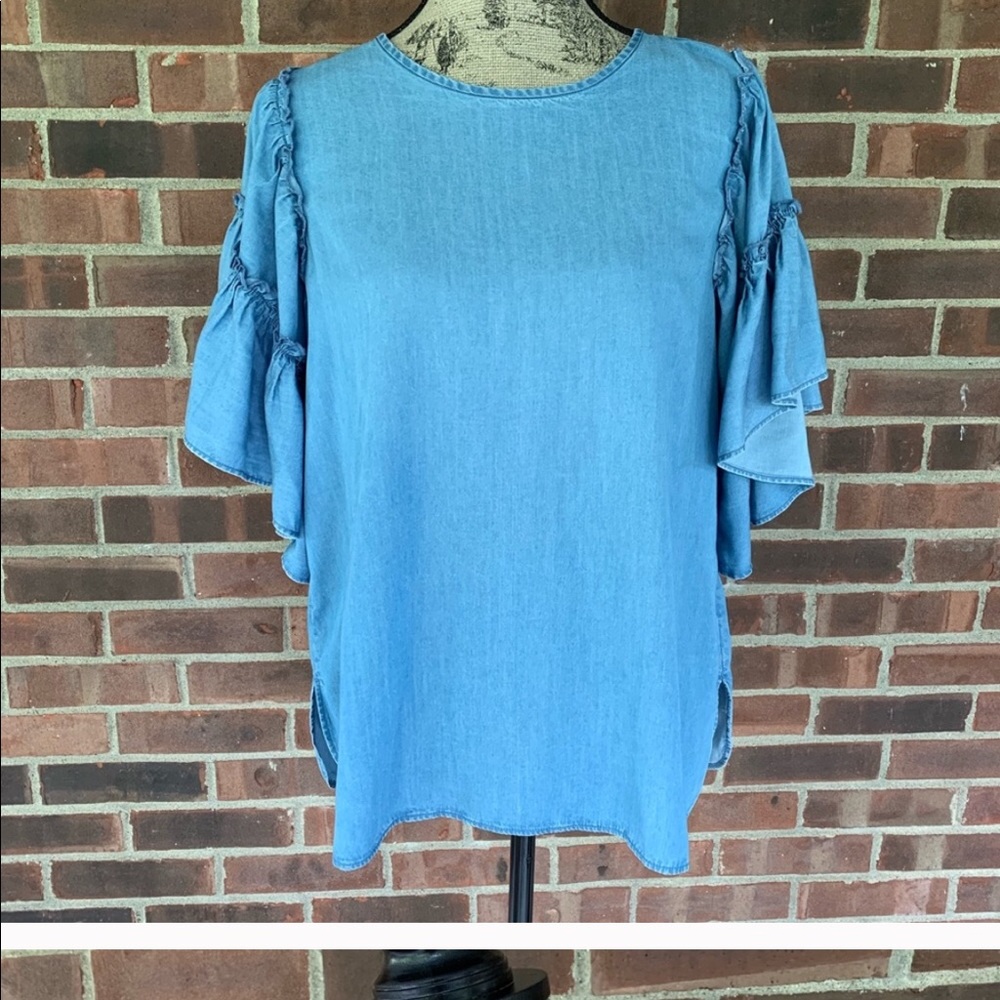 ISO loft top in xl or xxl